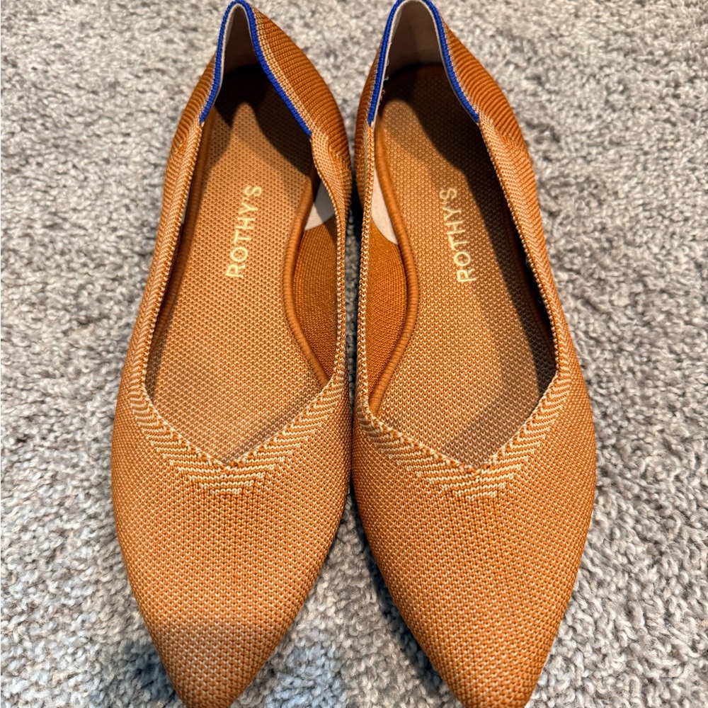 Rothy's Pointed Knit Flats in Cognac with Blue Trim